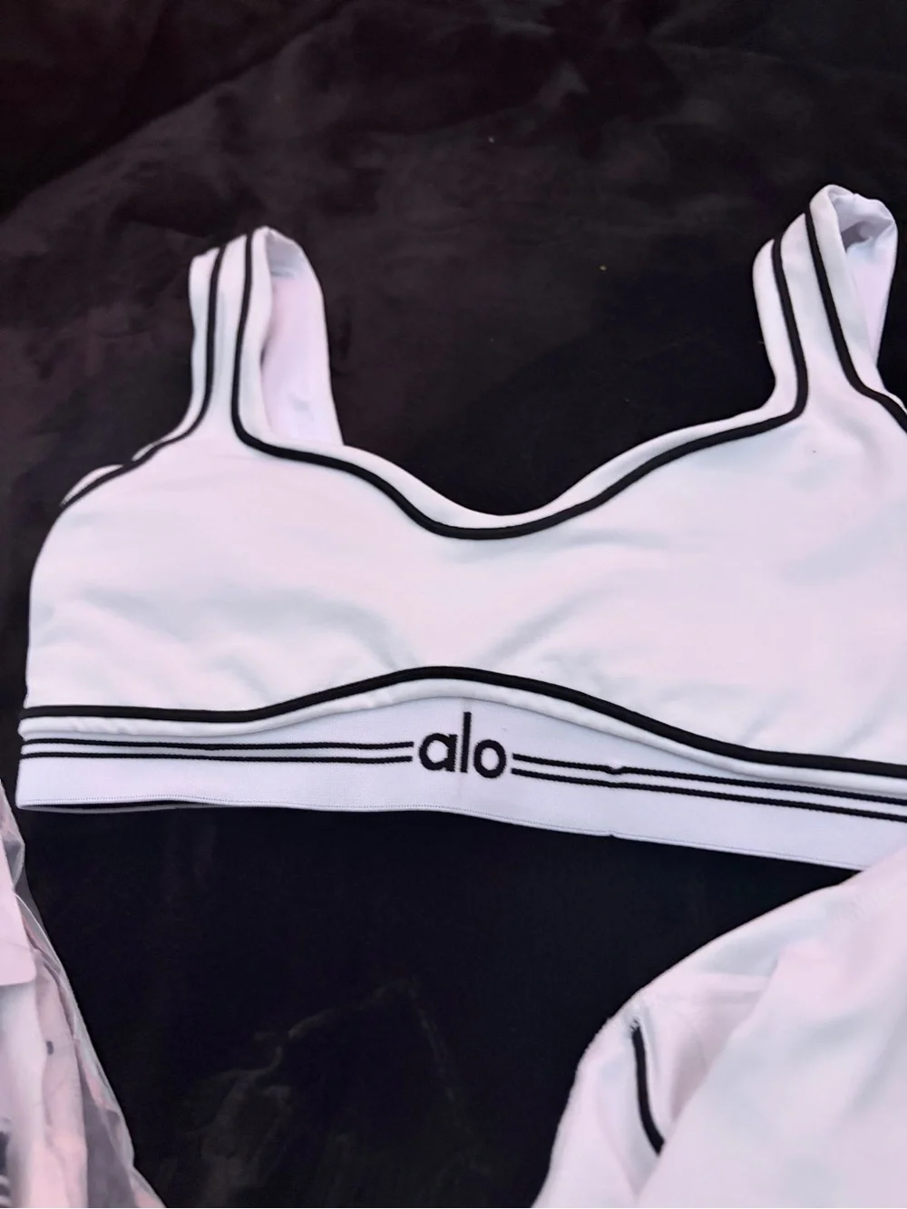 ALO Yoga White Sports Bra with Black Piping